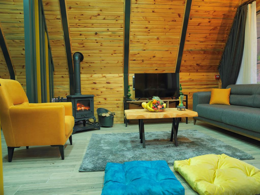 Diamond Bungalov
